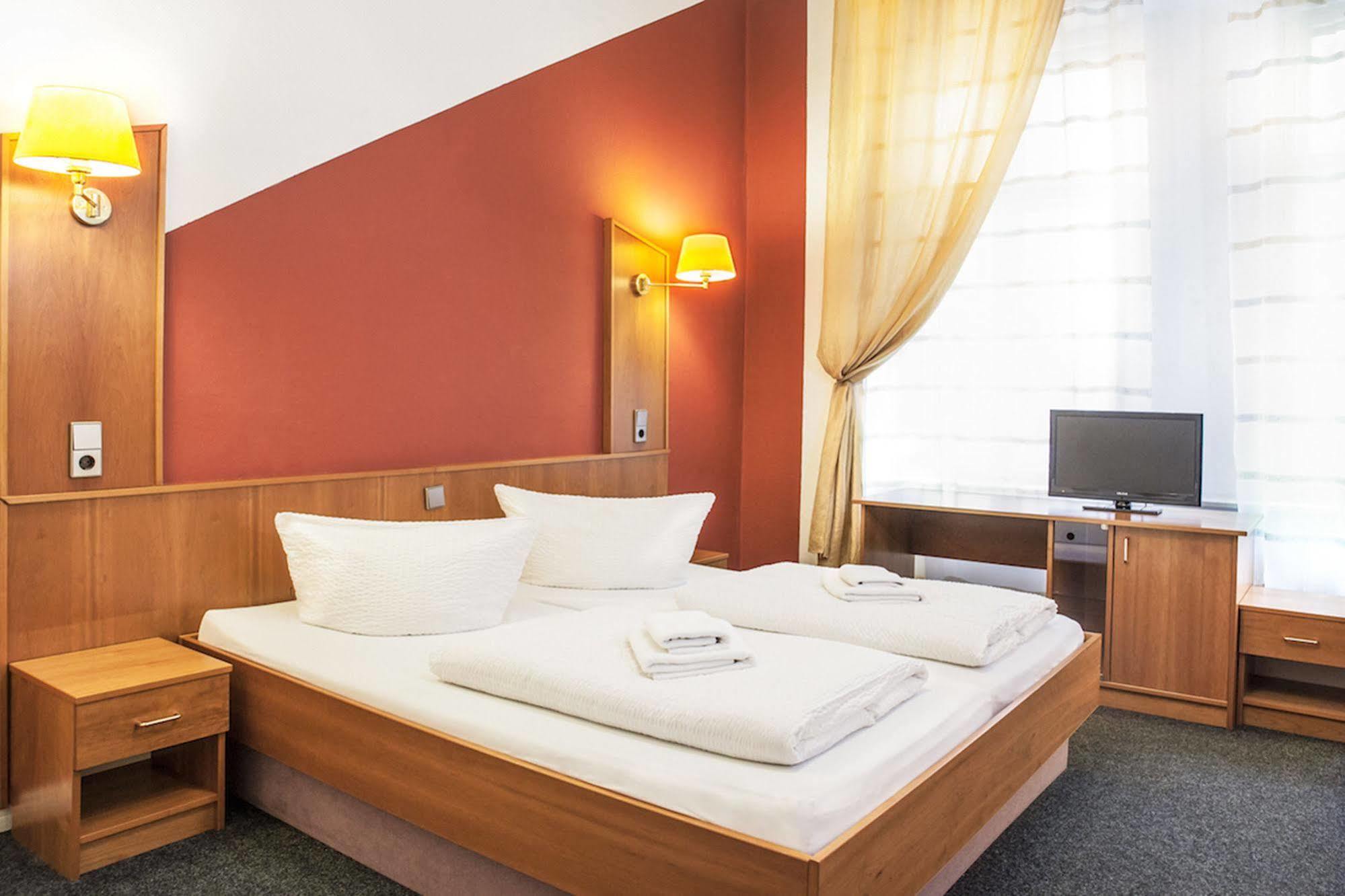 Hotel Pension Insor Berlin Kültér fotó