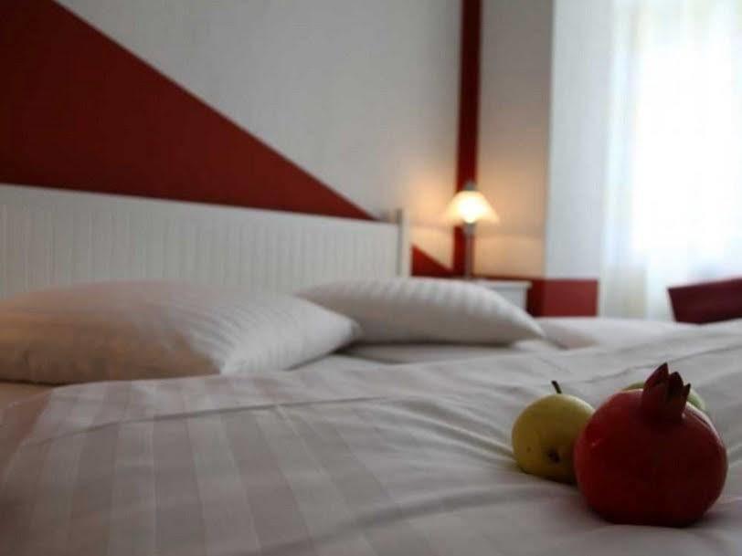 Hotel Pension Insor Berlin Kültér fotó