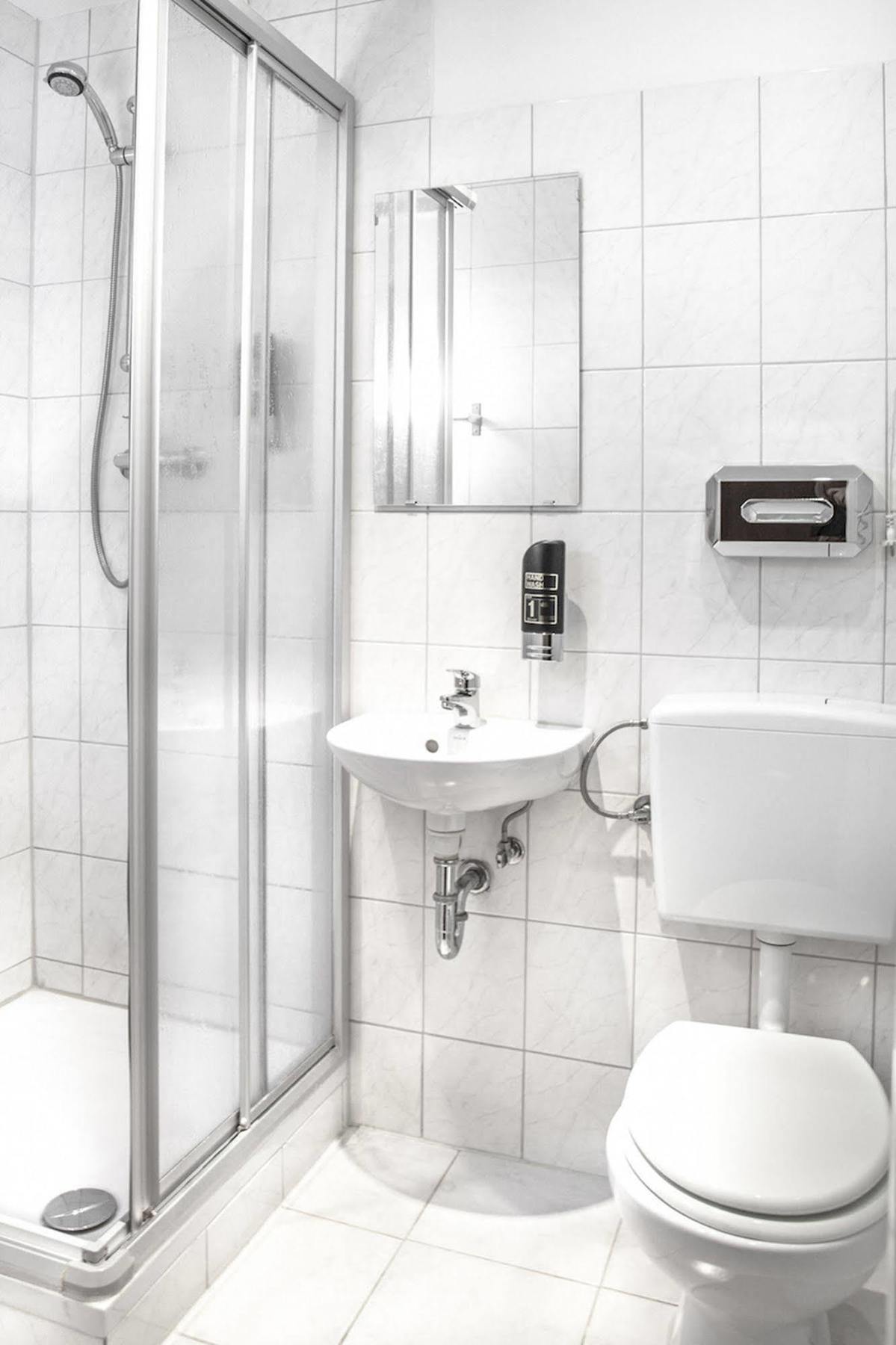 Hotel Pension Insor Berlin Kültér fotó