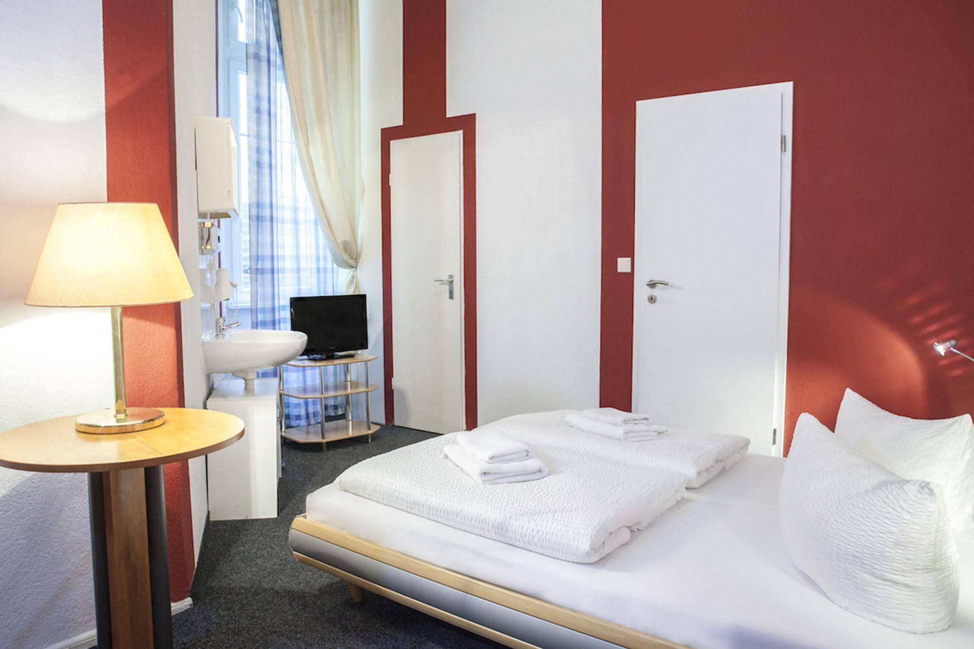 Hotel Pension Insor Berlin Kültér fotó